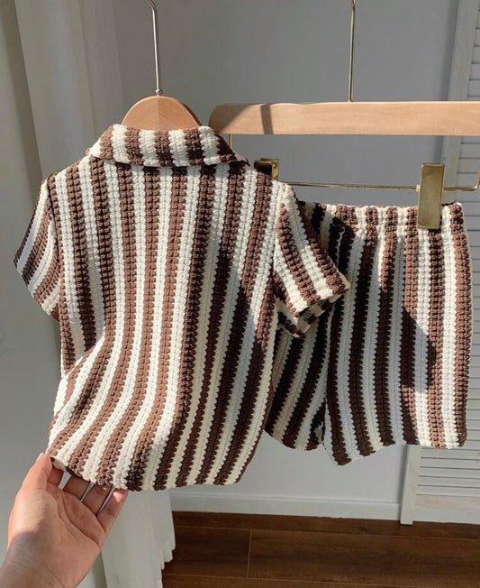 breach brown polka dot striped knit polo Shirt and elastics waist Shorts