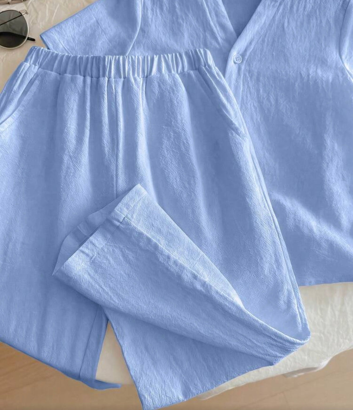 2pcs Short-Sleeved V-Neck Shirt And Pants Set