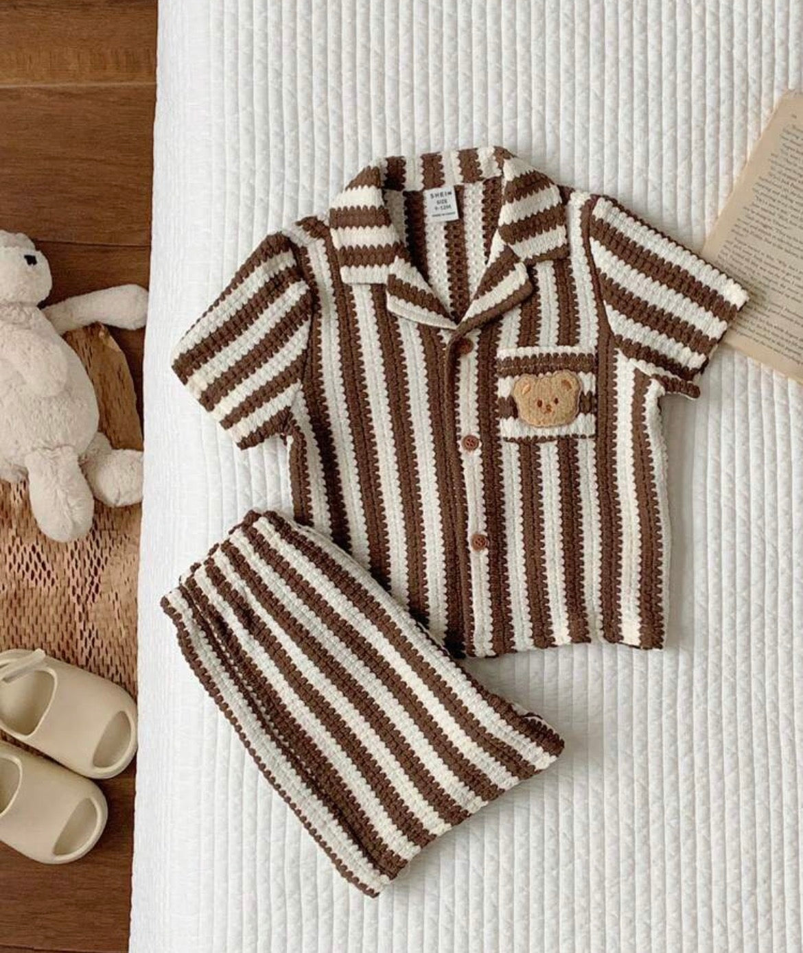 breach brown polka dot striped knit polo Shirt and elastics waist Shorts