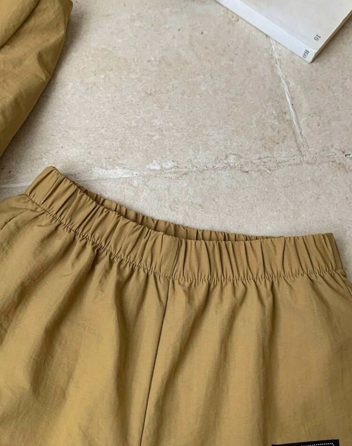 2 Pieces Hooded Jacket With Letter Print And Elastic Waist Shorts