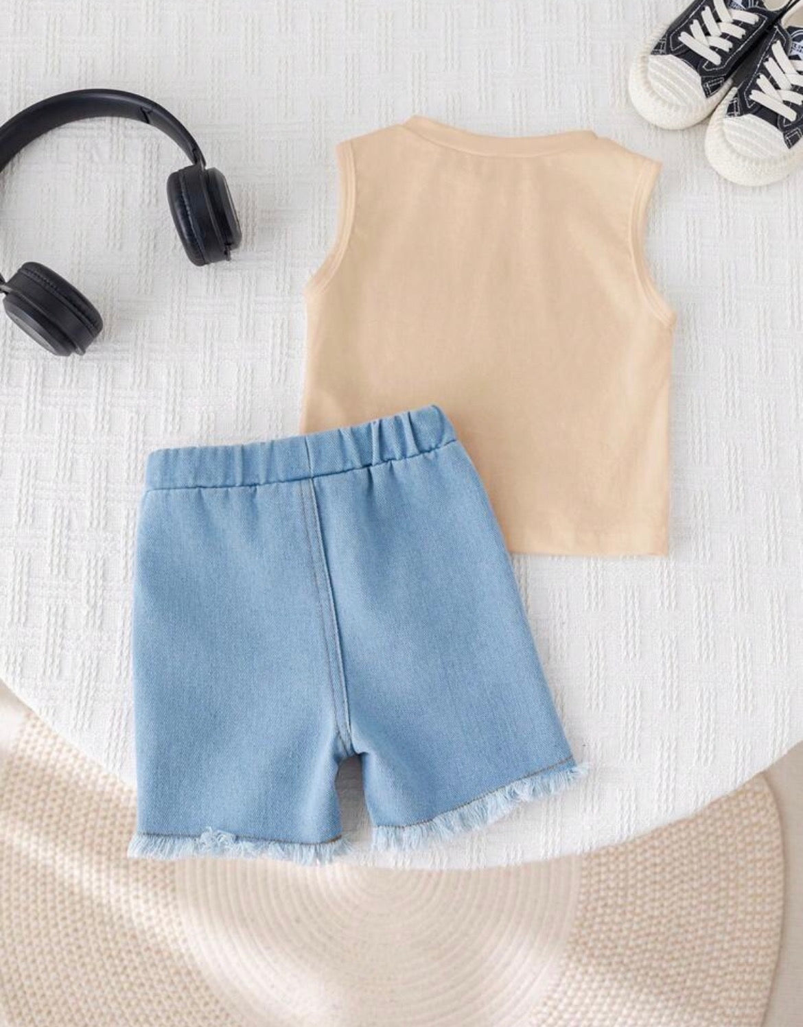 2pcs Baby Boy Summer Casual Street Chic Car Graphic Tank Top And Denim Shorts Set