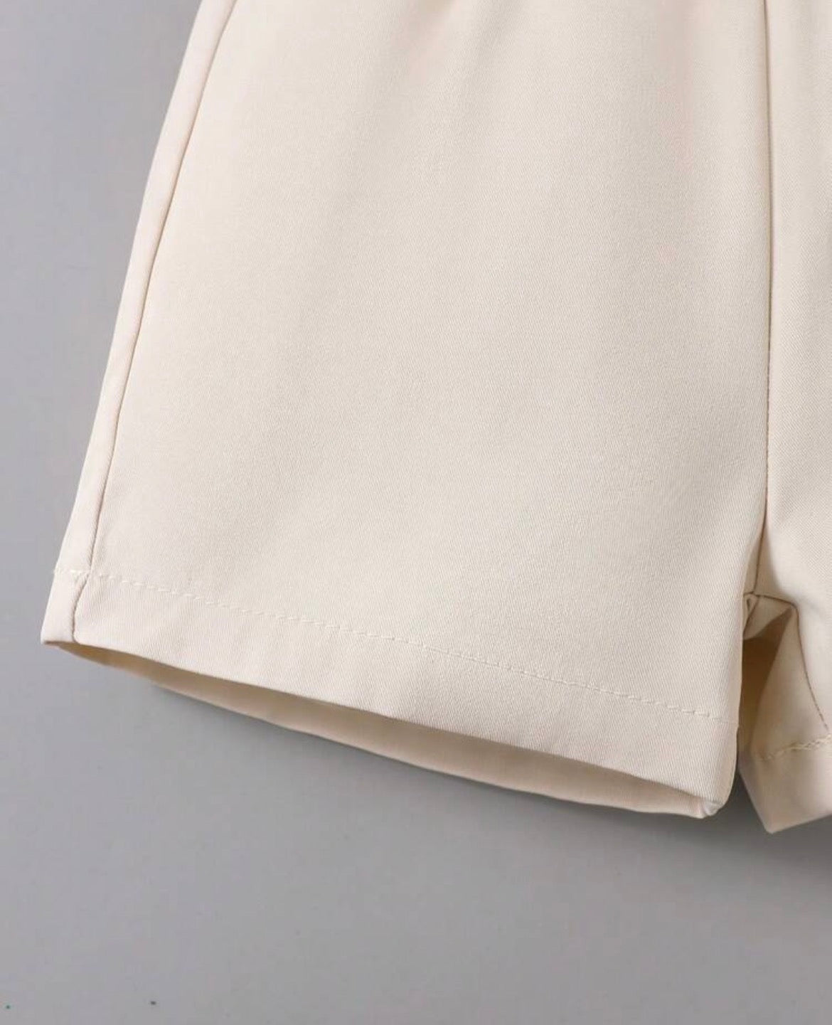 2pcs Suit Set - Bow Tie Casual Short Sleeve Shirt & Bib Shorts