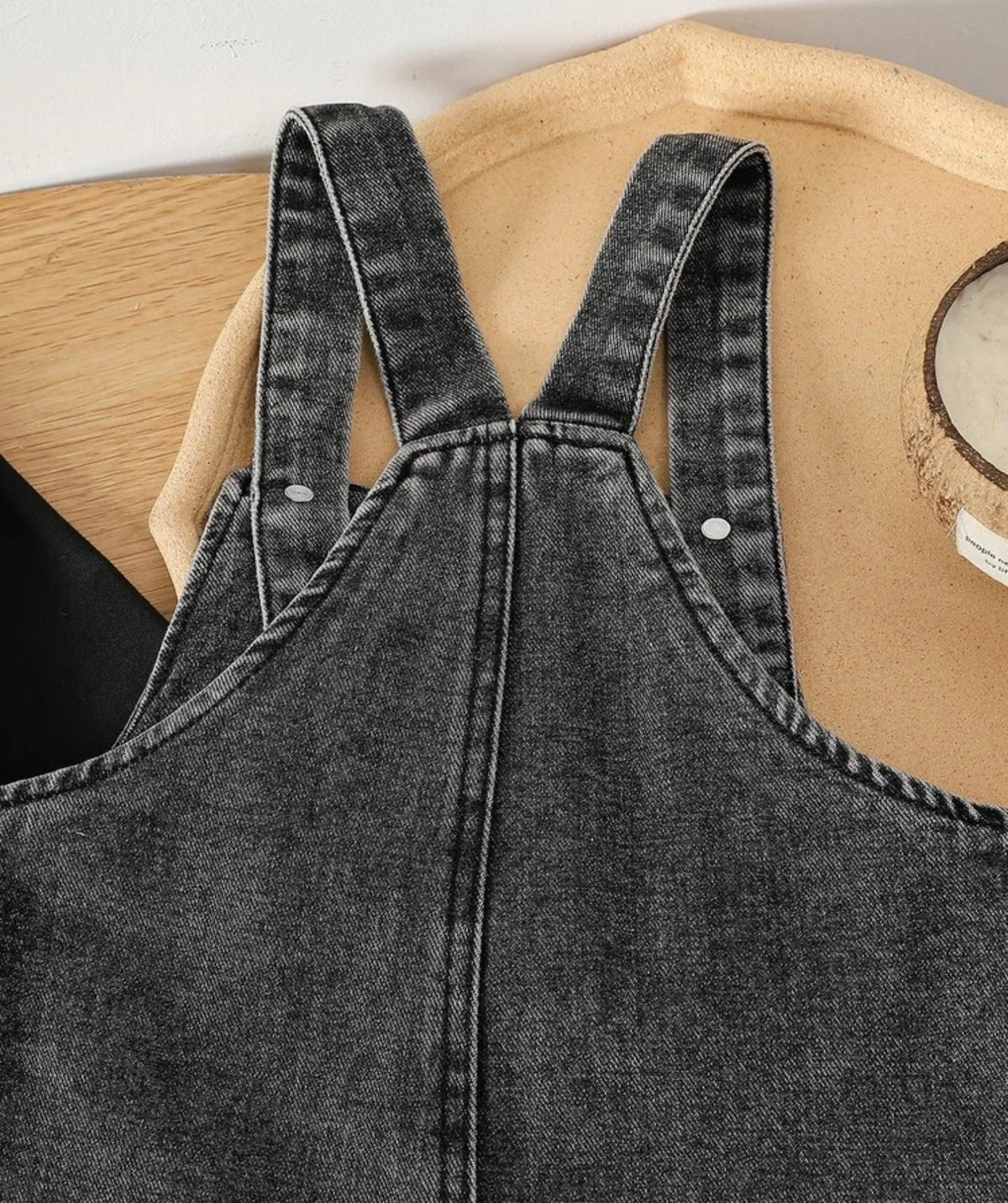 2pcs Black Knit/Woven Crew Neck Long Sleeve T-Shirt & Denim Overalls Outfit