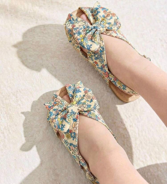 Fun Flowers Cute Bow Princess