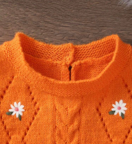 Floral Embroidered Sleeveless Hollow-Out Knitted Cardigan
