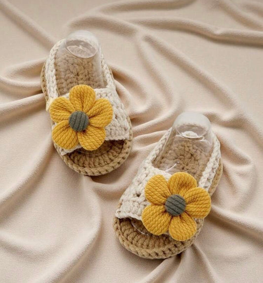 1 Pair Crochet Knitted Infant Sandals