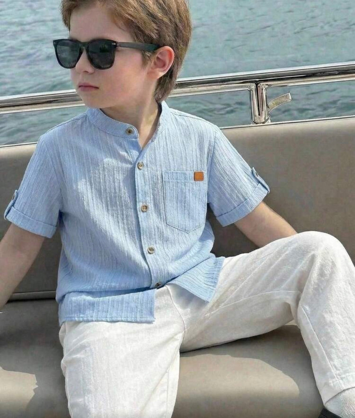 2pcs Striped Collar Patch Short Sleeve Loose Shirt And Pants Set