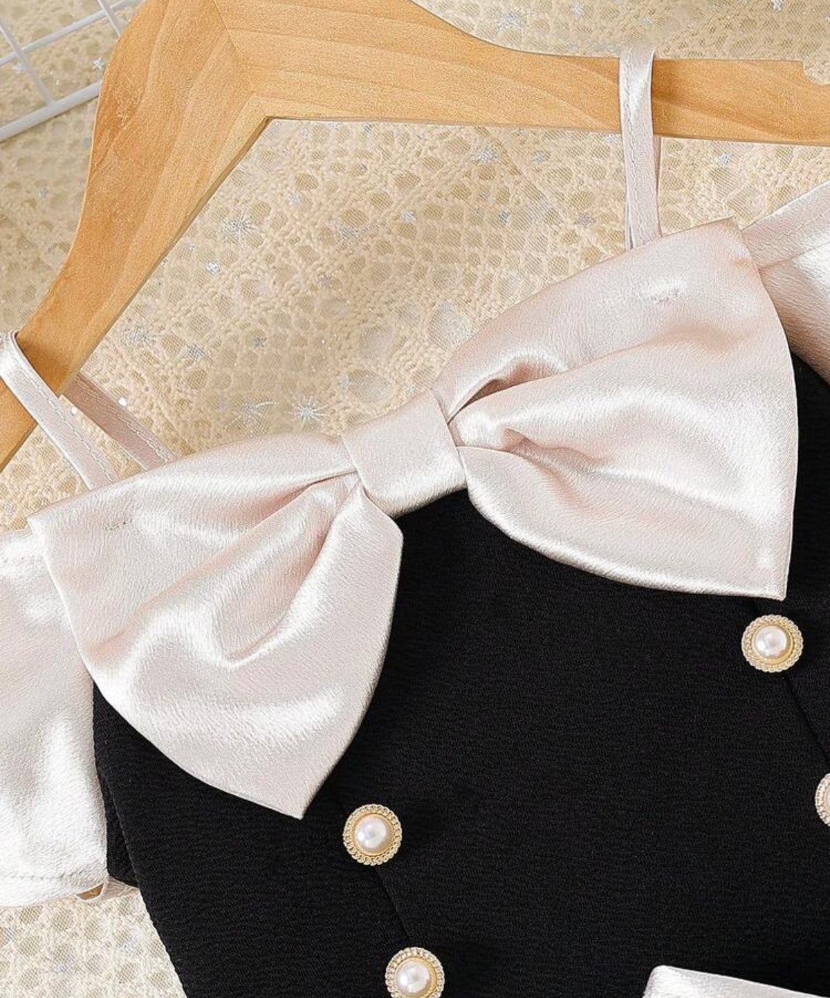 2pcs/Set Satin Bow Camisole Top And Colorblock Shorts