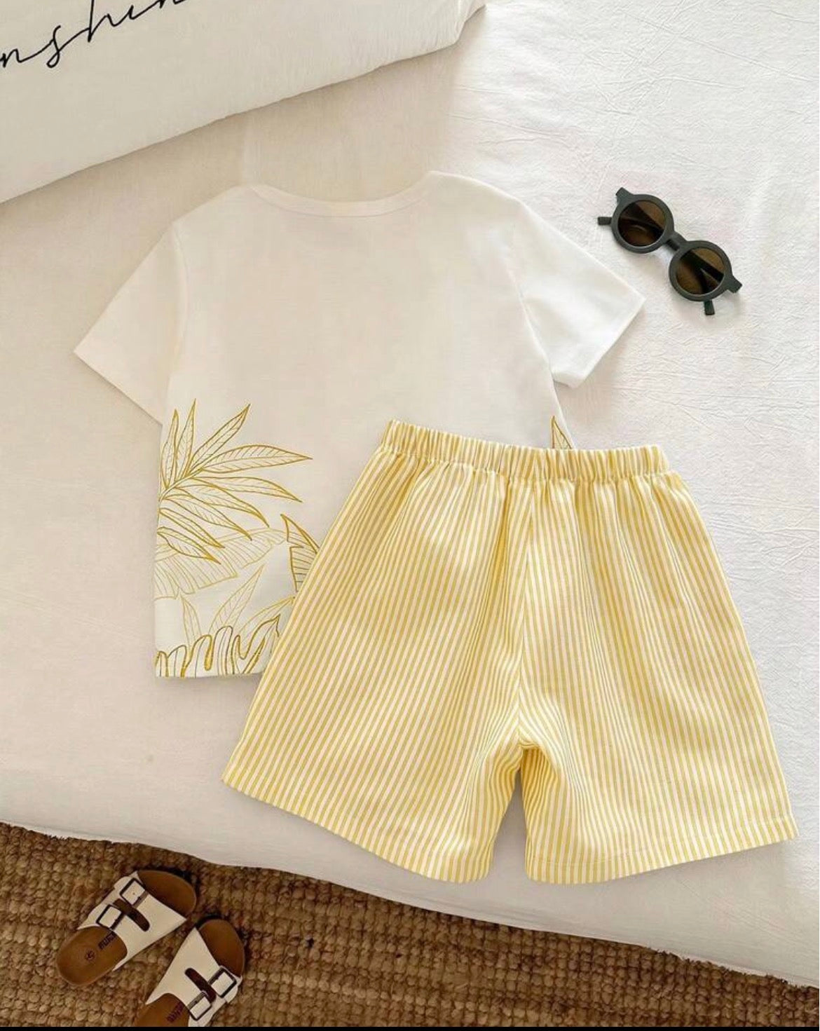 2pcs/Set Plant Pattern Short Sleeve T-Shirt And Striped Shorts