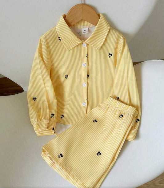 2pcs/Set Patchwork Contrast Irregular Collar Long Sleeve Shirt With Bow Decor On Back And Striped Pants