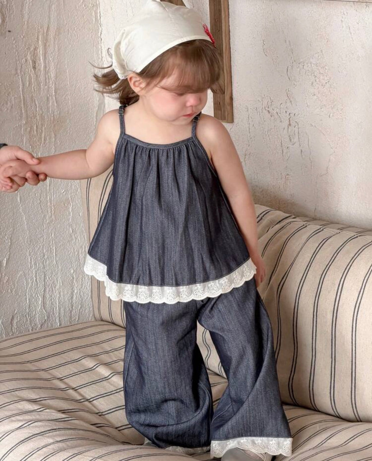 2pcs/Set Korean Style Lace Camisole & Loose Casual  Pants