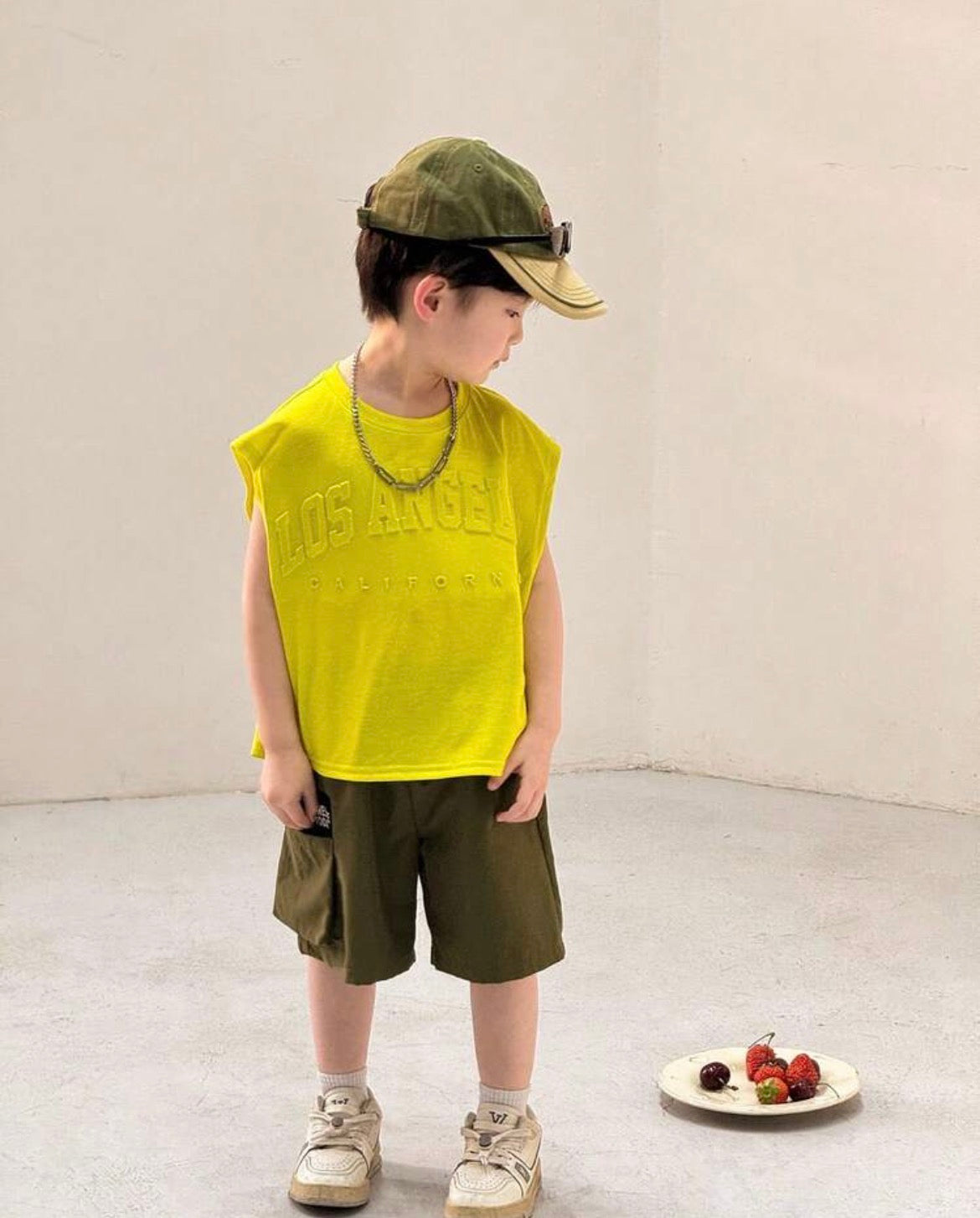 Loose Fit Green Sleeveless Top And Workwear Pocket Shorts