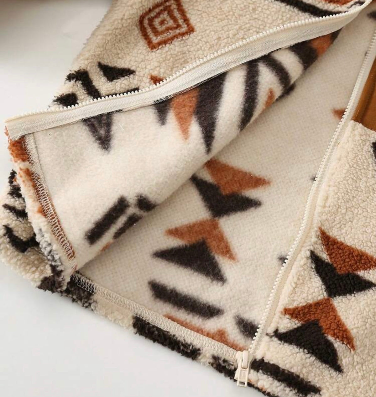 Woven Label Thermal Pattern Small Stand Collar Long Sleeve Zipper Winter Jacket