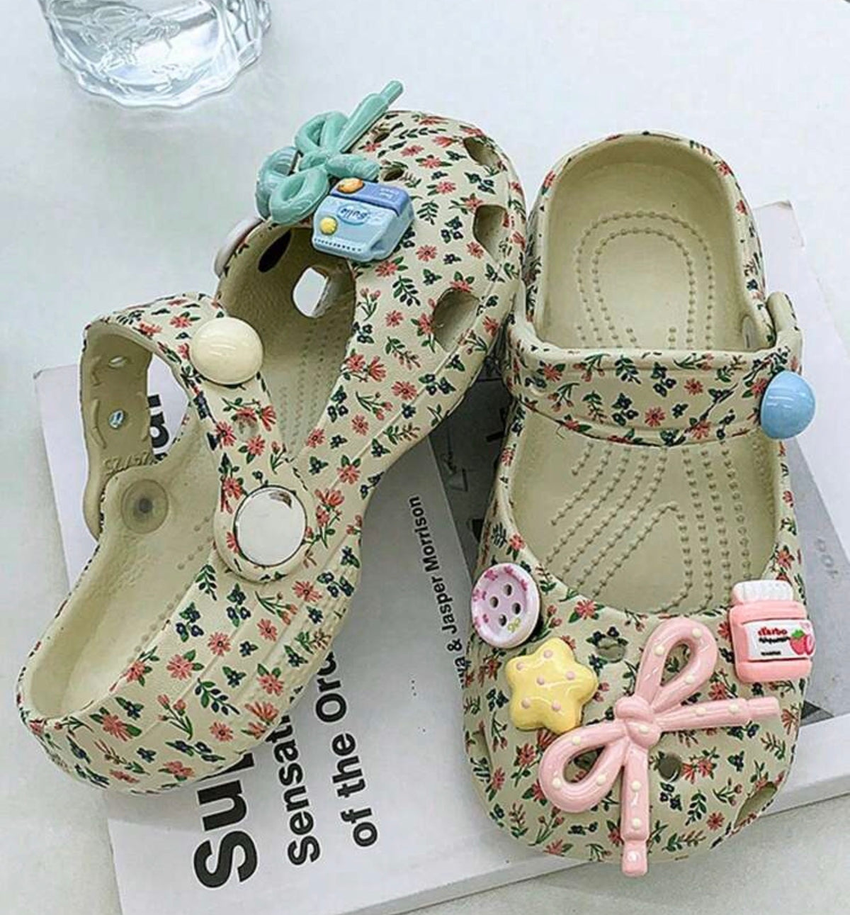 1 Pair Beige Floral Flower Summer Clogs