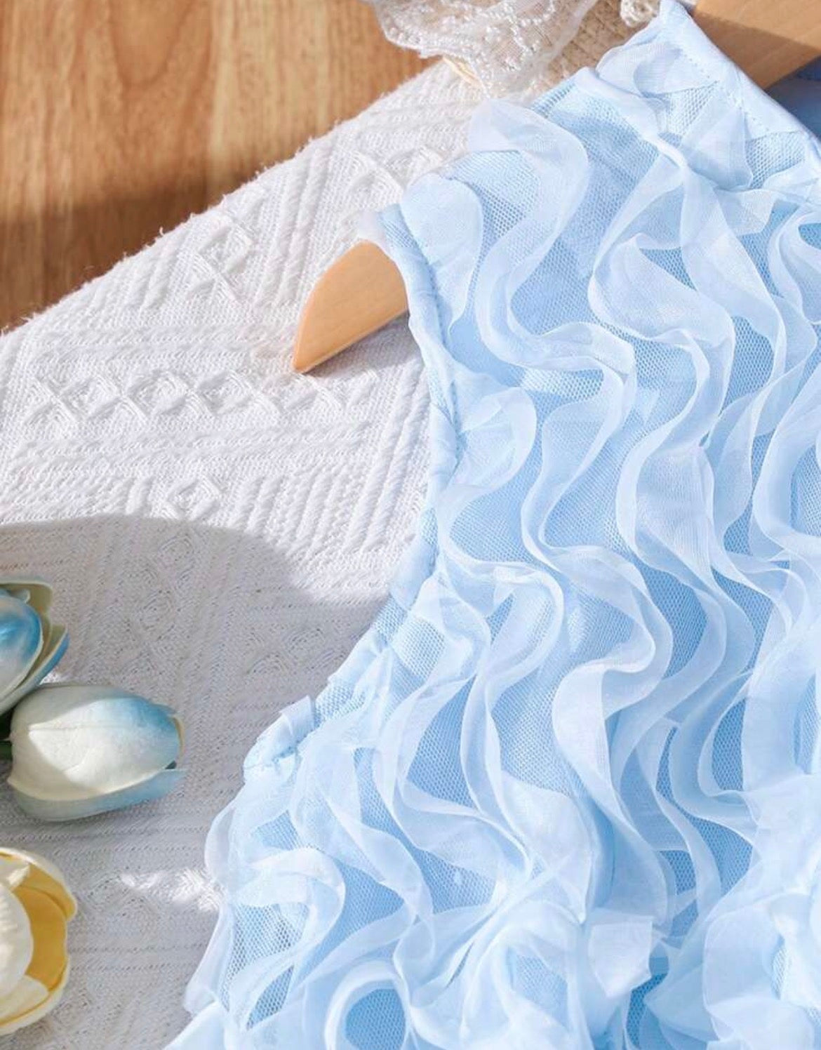 Solid Color Elegant Textured Round Neck Ruffle Dress,