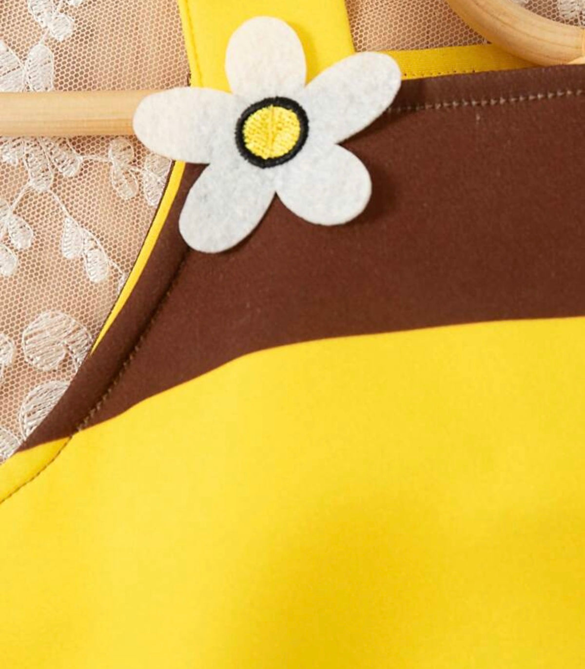 Pals 2pcs Bee-Themed outfit
