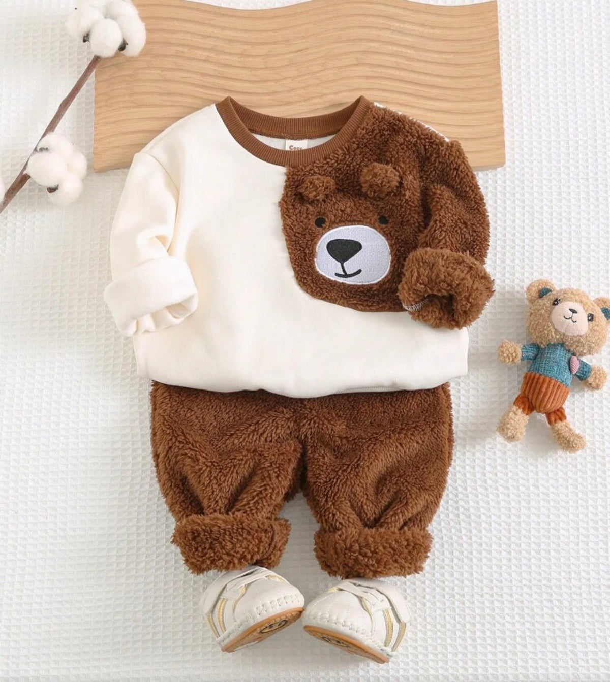 2pcs Cartoon Bear Graphic Crew Neck Pullover Sweatshirt And Pants Set