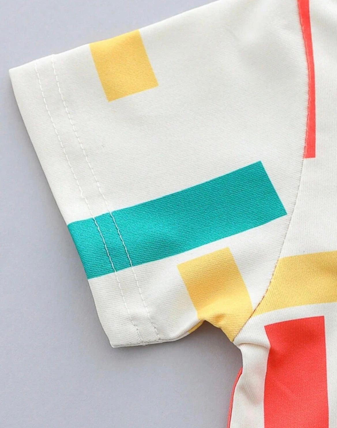 Stripe collar Short sleeves Shirt and shorts