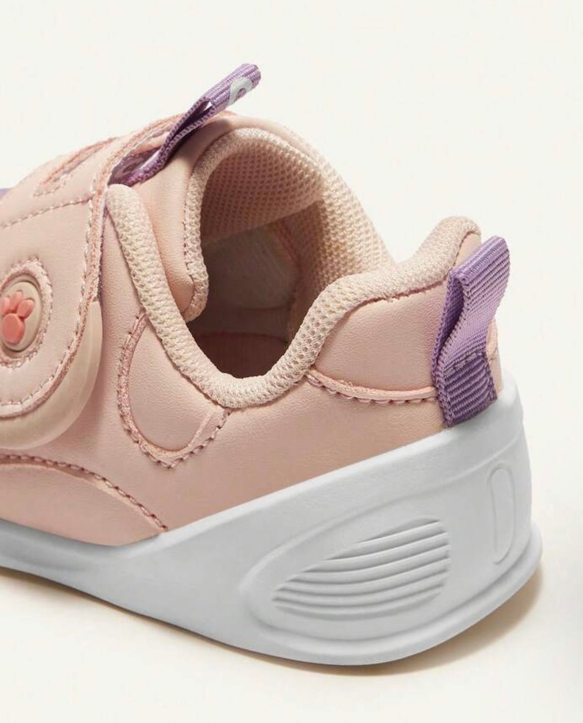 Sports Shoes