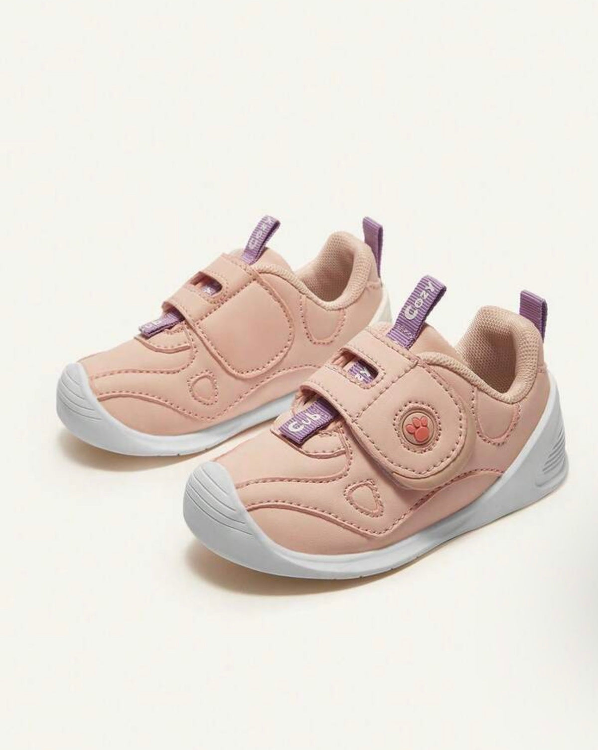 Sports Shoes