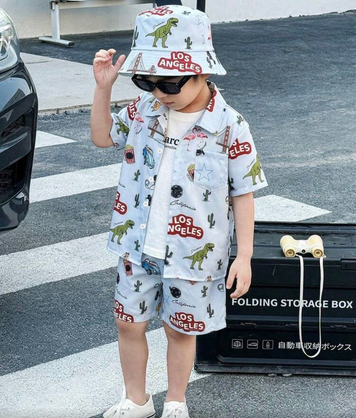 2pcs/Set Cartoon Pattern Polo Collar Short Sleeve Cardigan And Shorts