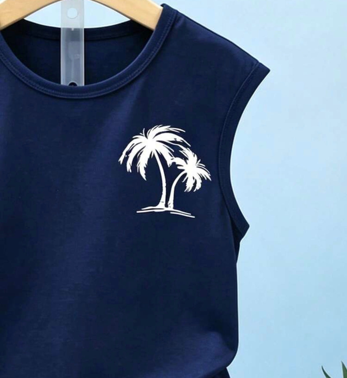 2pcs/Set Sleeveless Crew Neck Palm Tree Printed Top And Letter Shorts Outfit