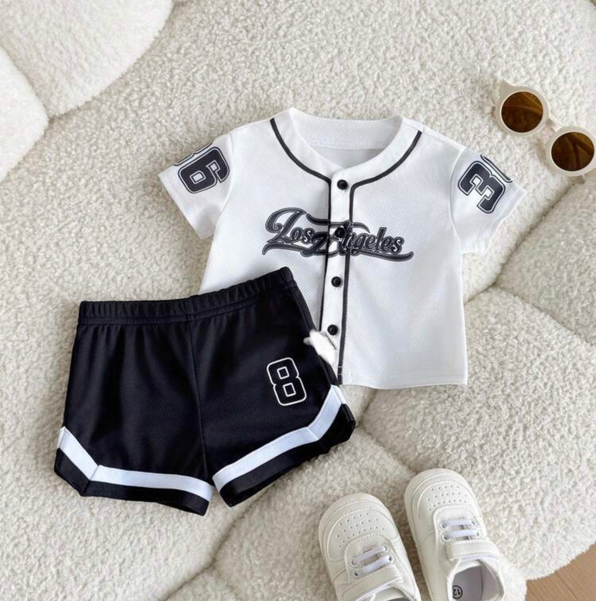 White Letter Print Short Sleeve T-Shirt And Shorts 2 Piece Set