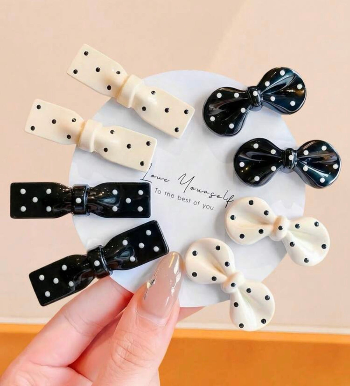 8/4pcs Vintage Polka Dot Bow Hair Clips