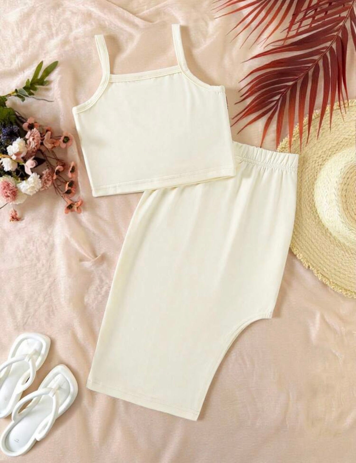 Strawberry Decor Camisole Top And Elastic Waist Fitted Skirt