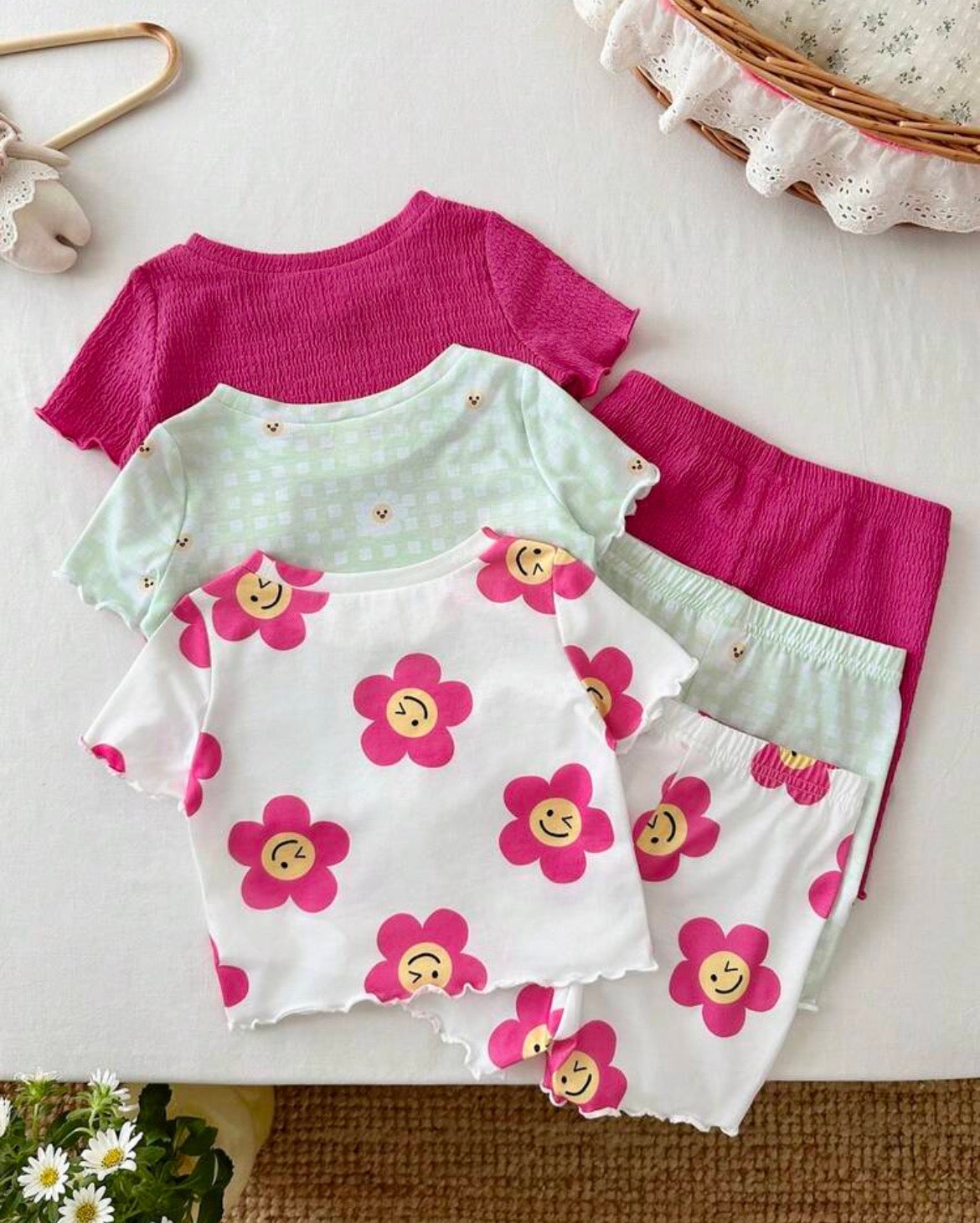 Knitted Round Neck Casual T-Shirt And Shorts 6-Piece Set