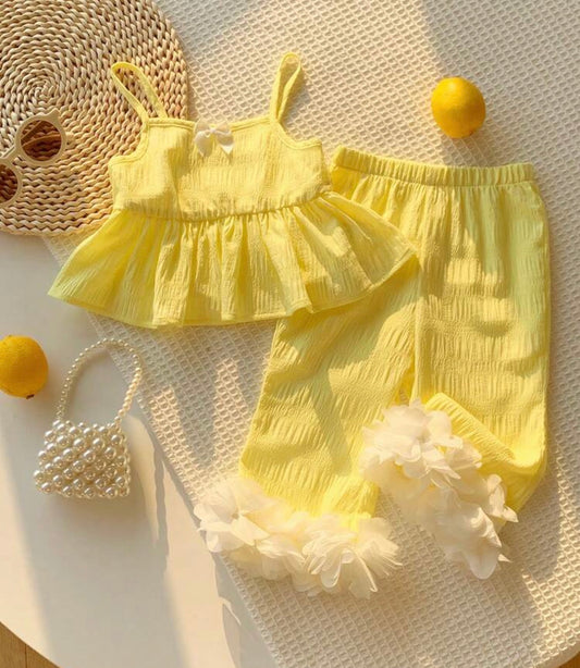 2pcs Sweet Ruffle Camisole Top And Flare Pants Set