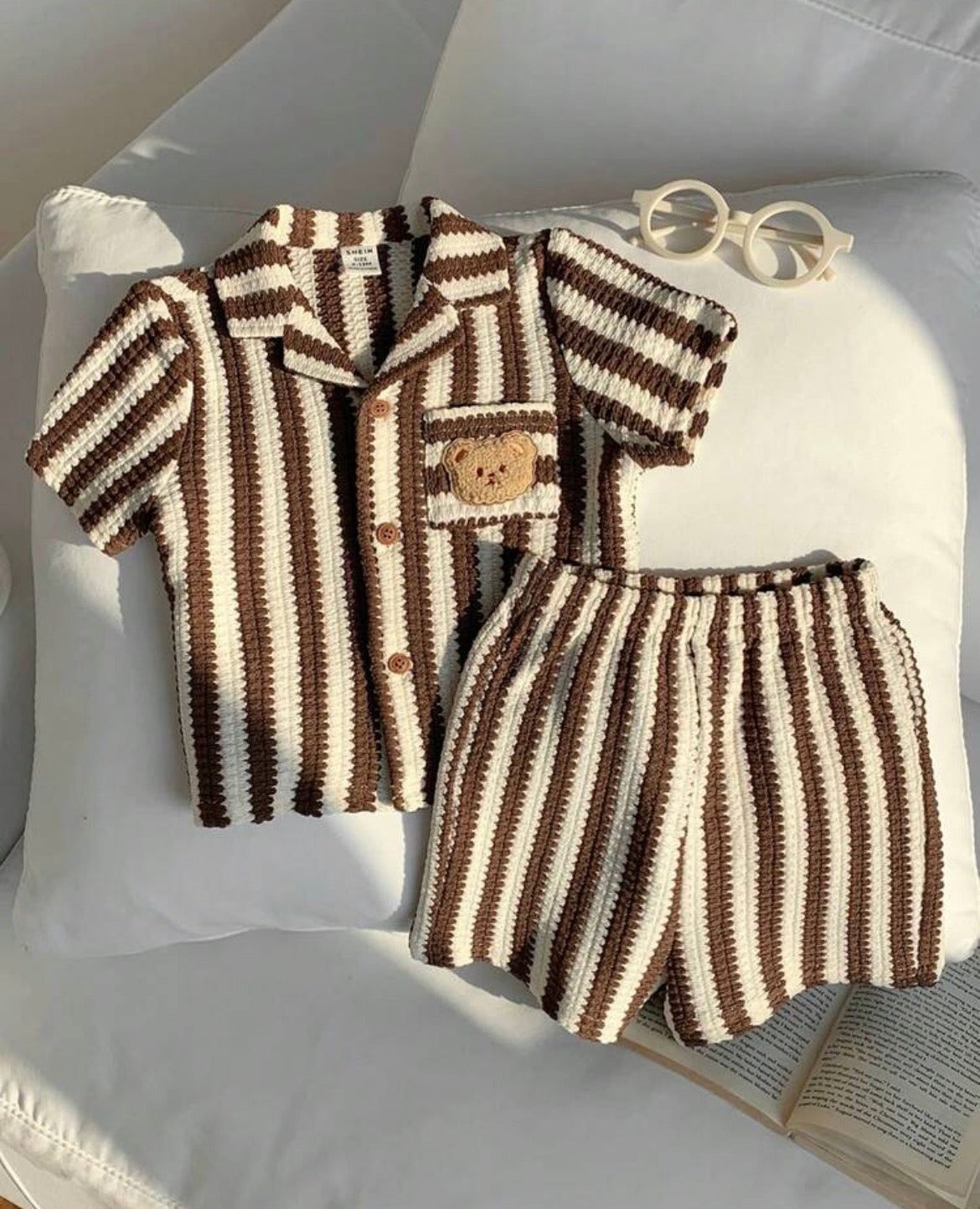 breach brown polka dot striped knit polo Shirt and elastics waist Shorts