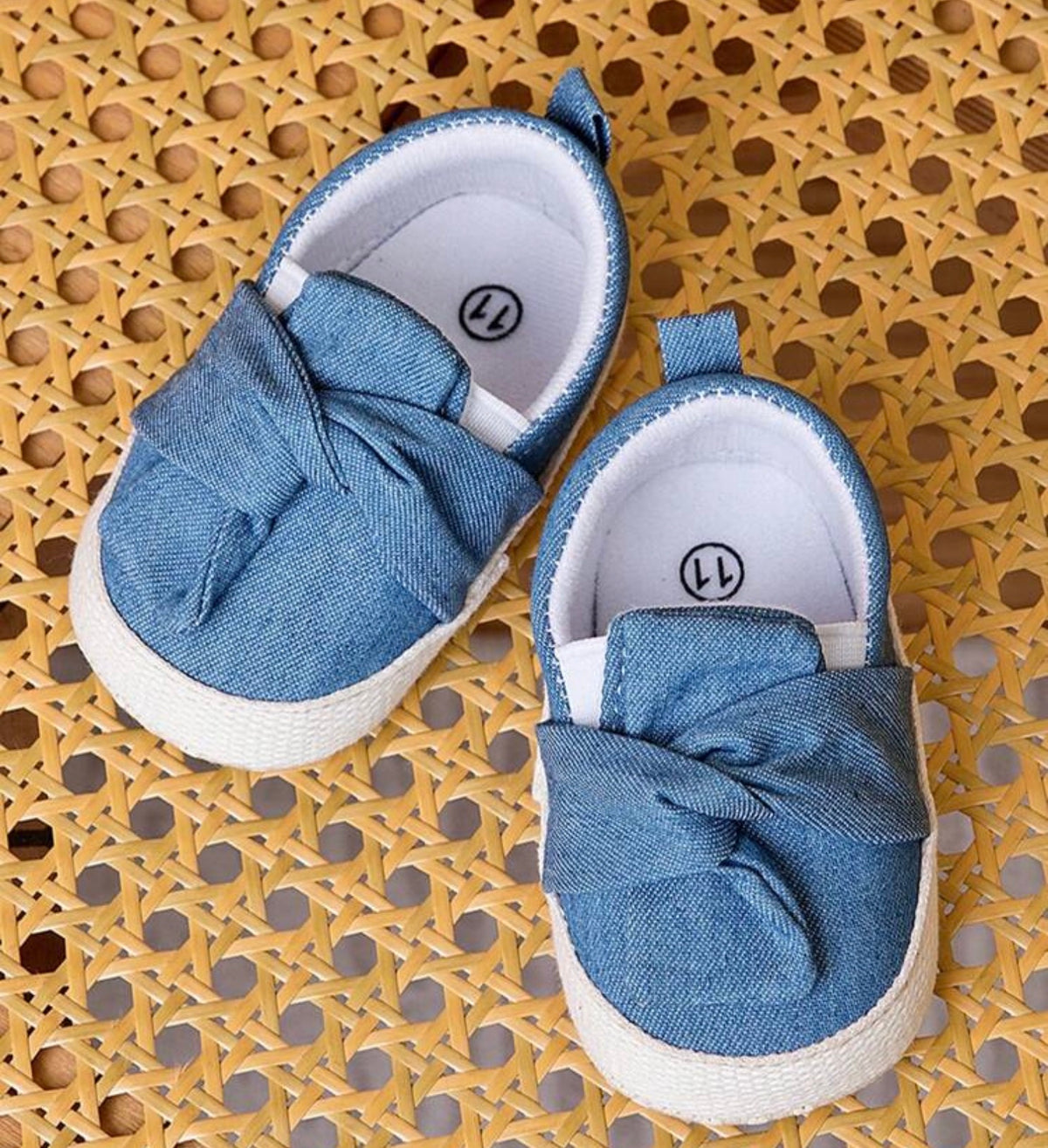 1 Pair Bow Knot Fabric Flat Casual Shoes