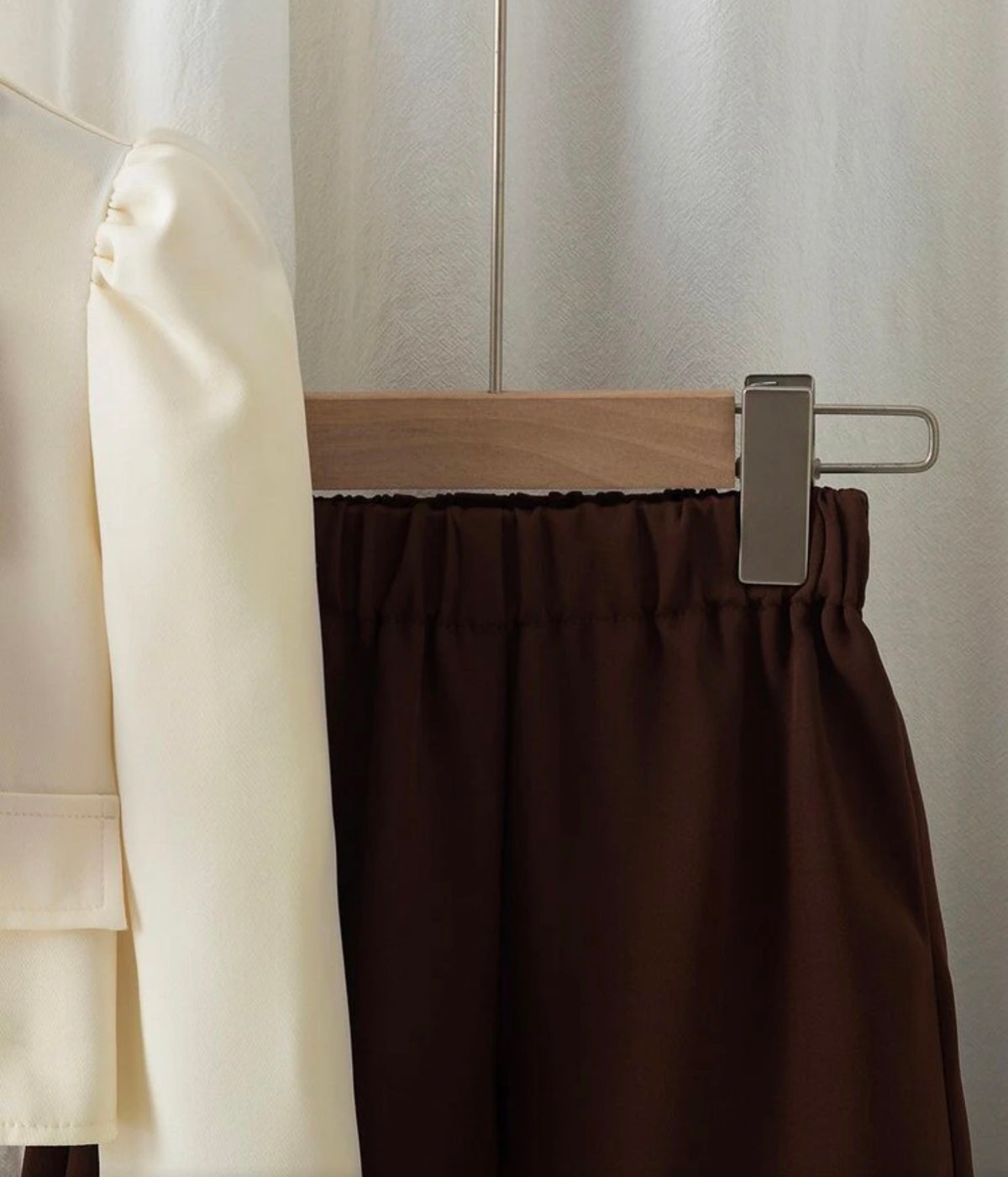 Off‑White Top With Big Brown Bow + Coffee Wide‑Leg Pants 2‑Piece Suit