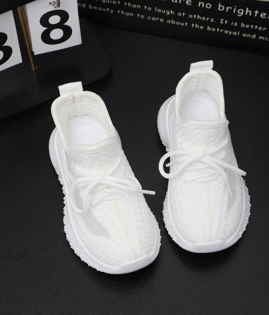 1 Pair Mesh Breathable White Sneakers