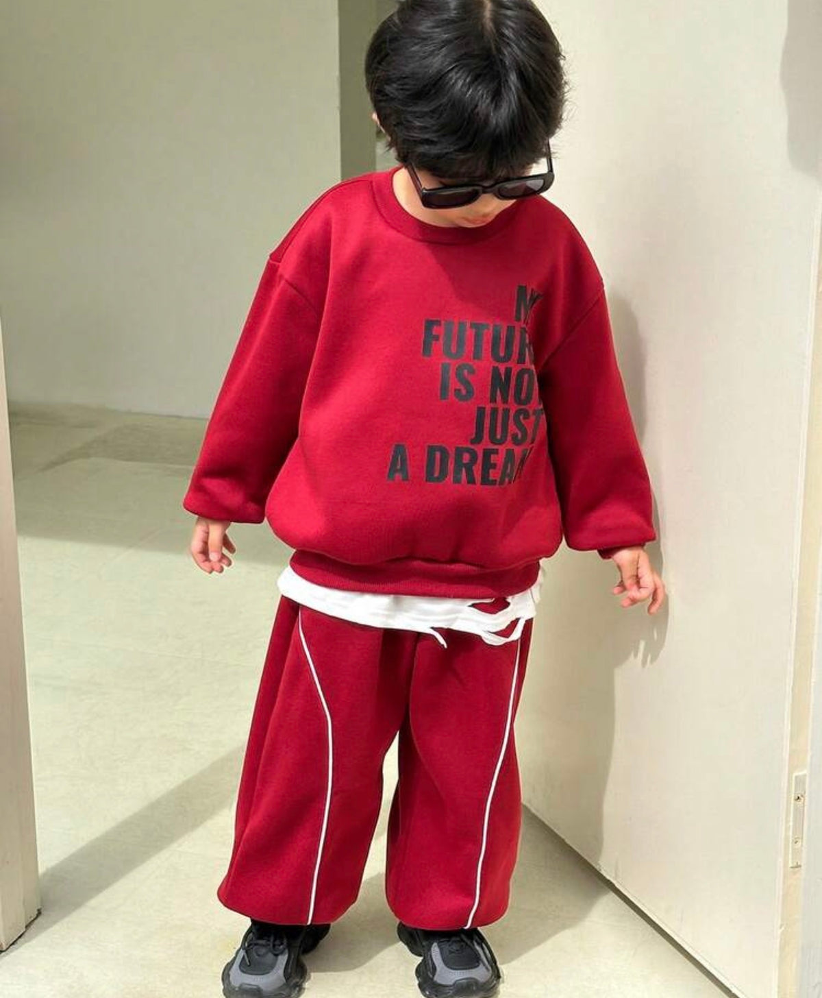 Graphic Crew Neck Long Sleeve Winter Hoodie Sweatshirt And Sweatpants Set