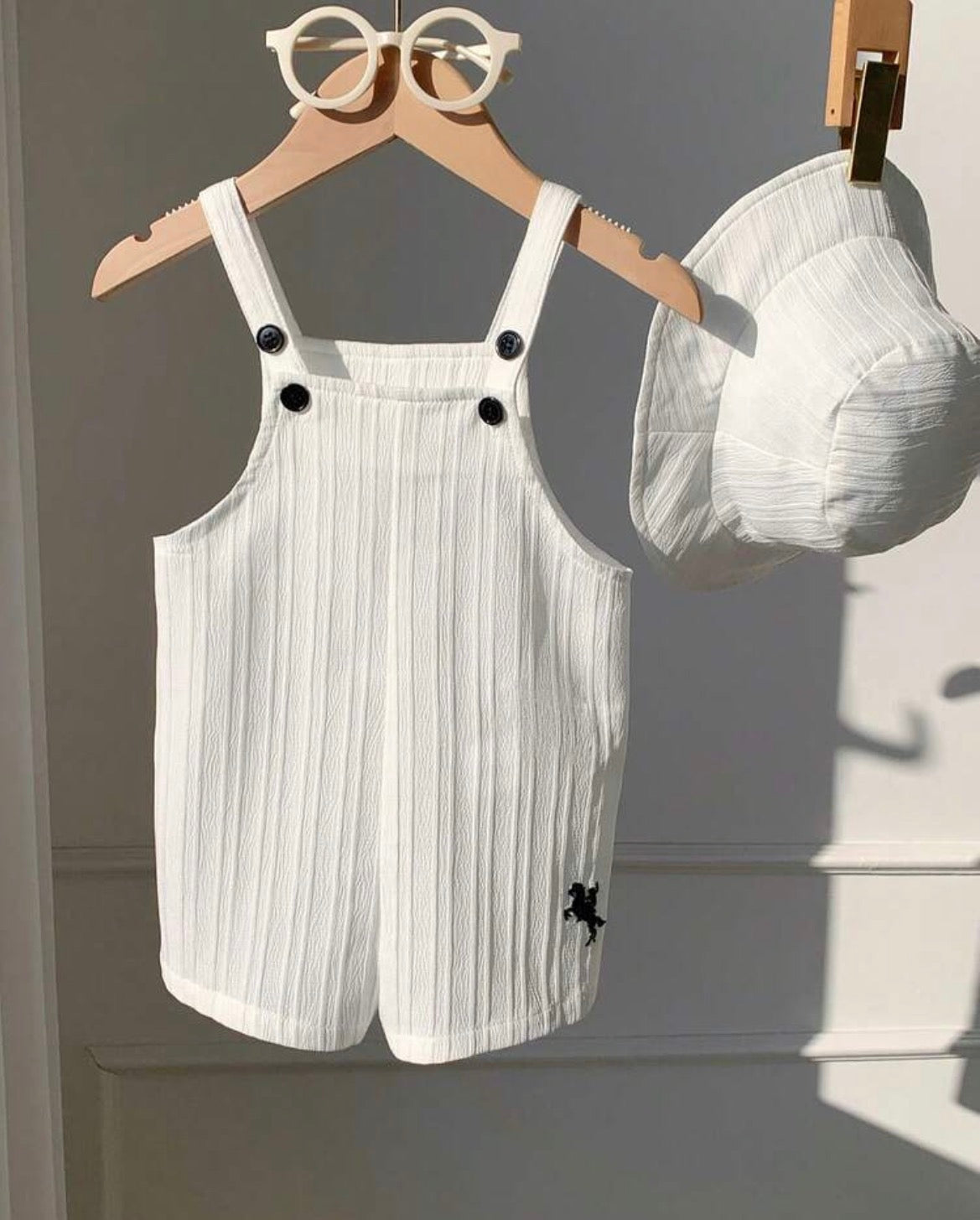 Casual Versatile White Romper With Bib Pants And Sun Hat Set