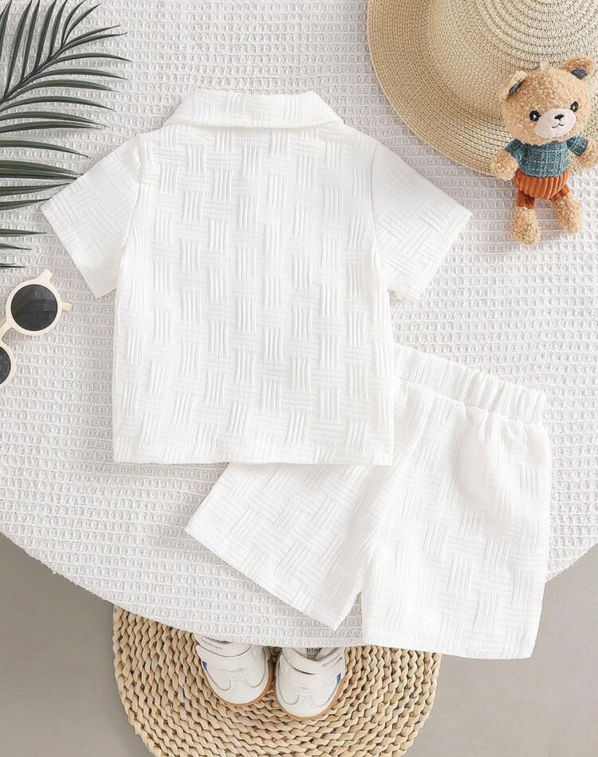2pcs Baby Boy Textured Pocket Bear Embroidery Shirt & Shorts Street Fashion Children Set