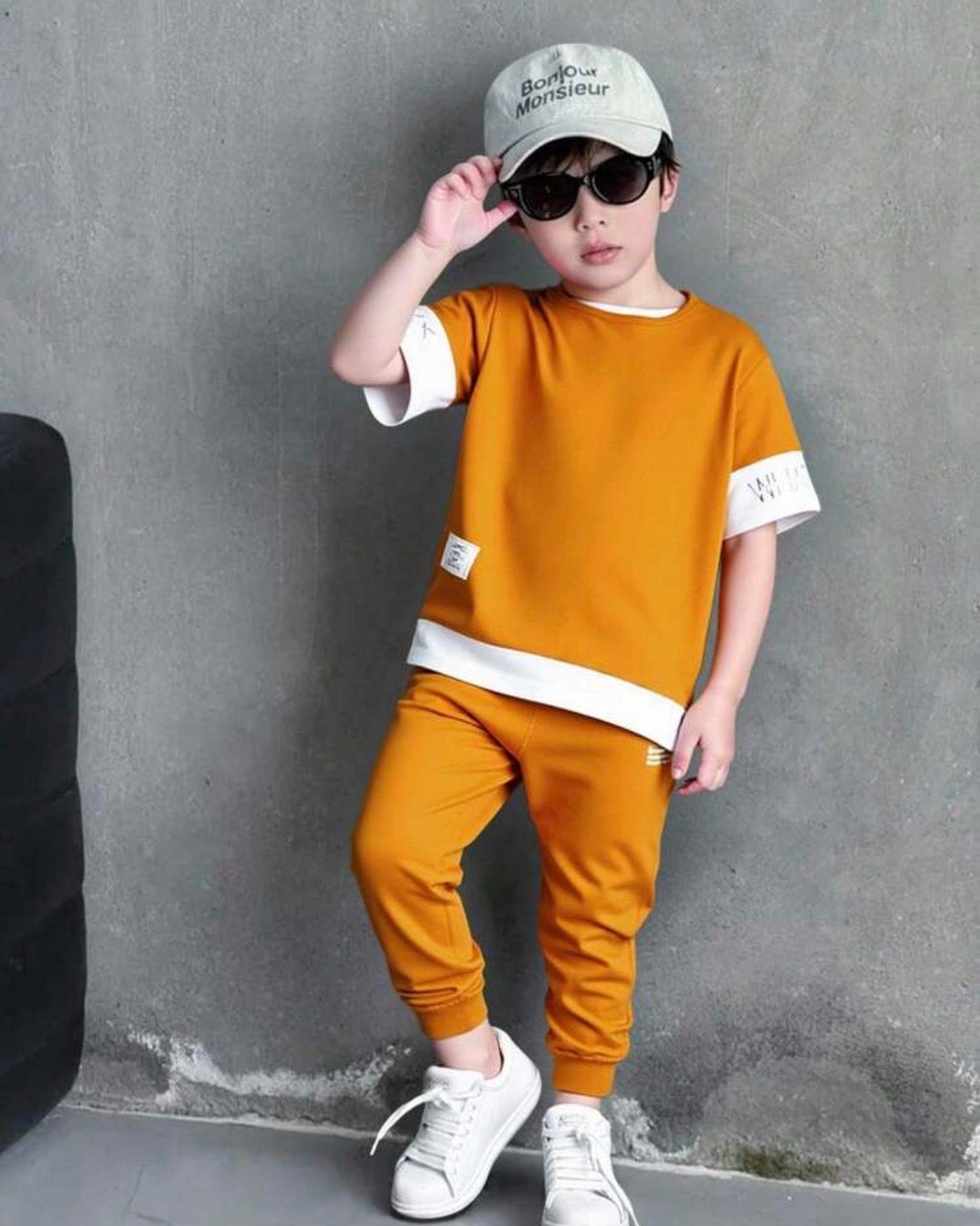 2pcsContrast Color Patchwork Short Sleeve T-Shirt And Pants