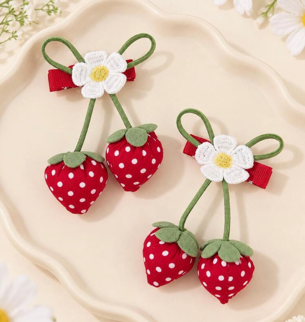 2PCS Strawberry Hair Bow