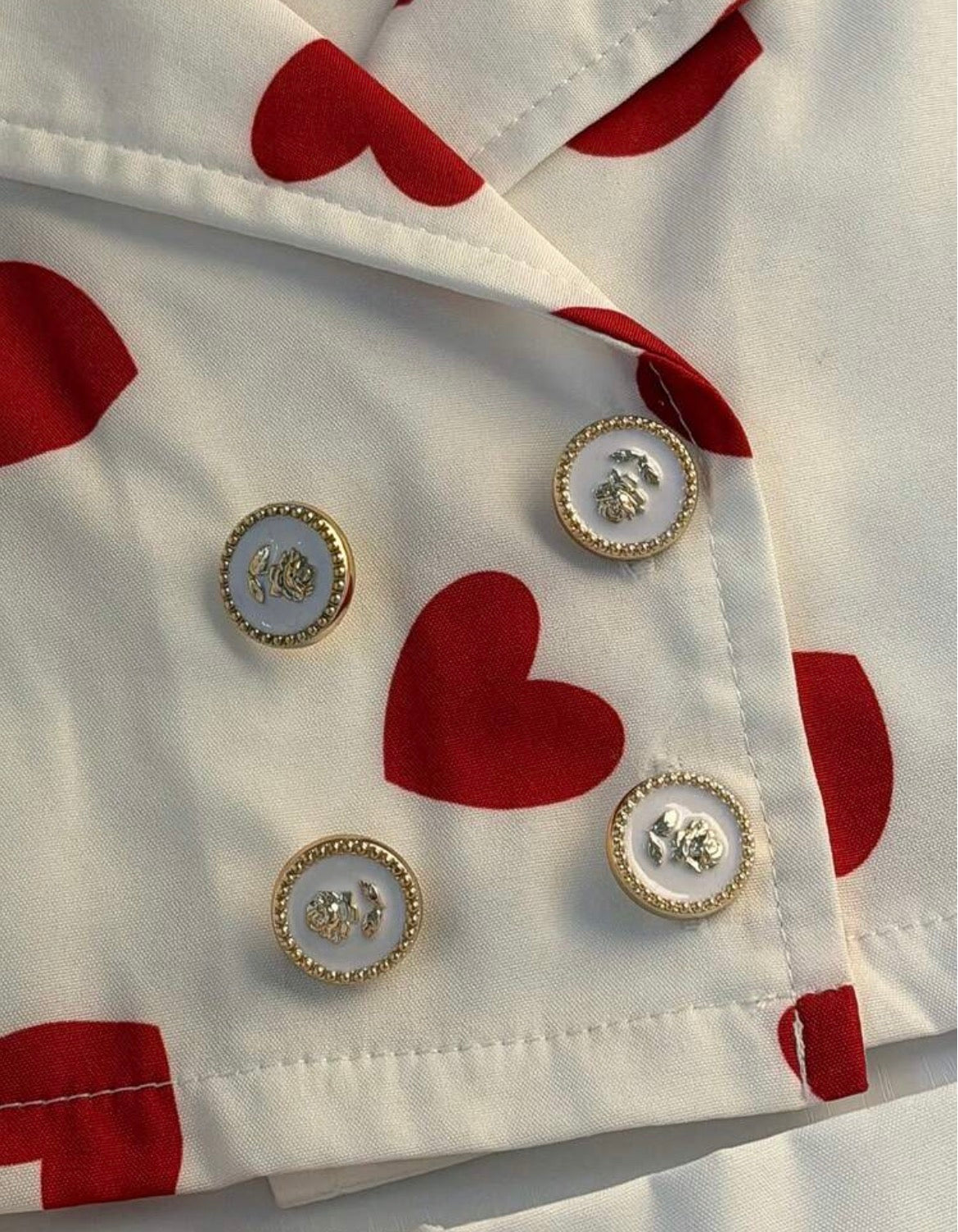 Heart collar sleeveless Top+Pleated Skirt