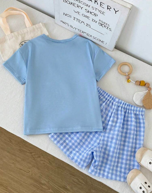 2pcs/Set Drop Shoulder Short Sleeve Top And Striped Print Shorts