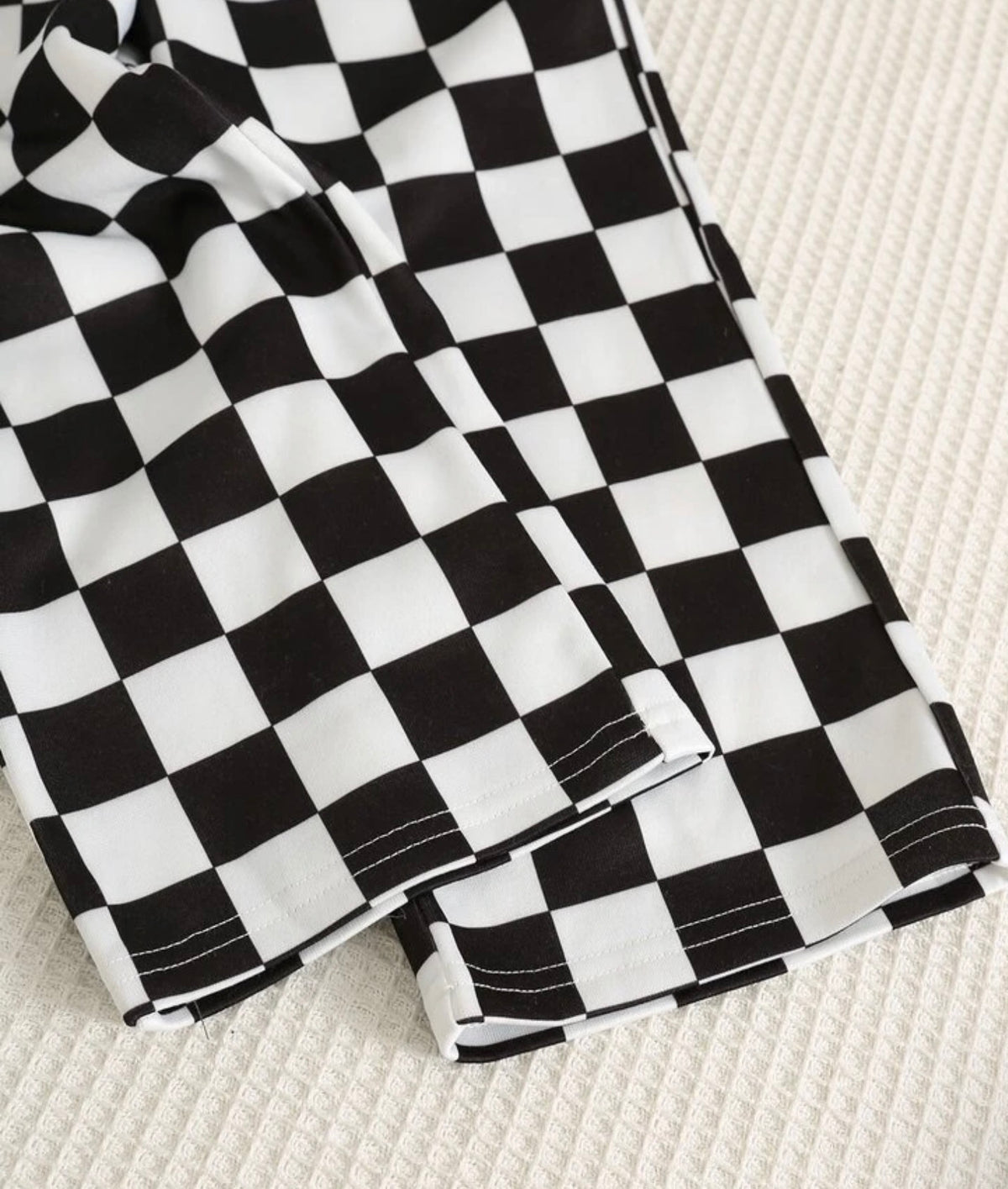 2pcs Letter Pattern Pullover Sweatshirt Long Sleeve Pullover Sweatshirt & Checkerboard Wide Leg Pant Winter