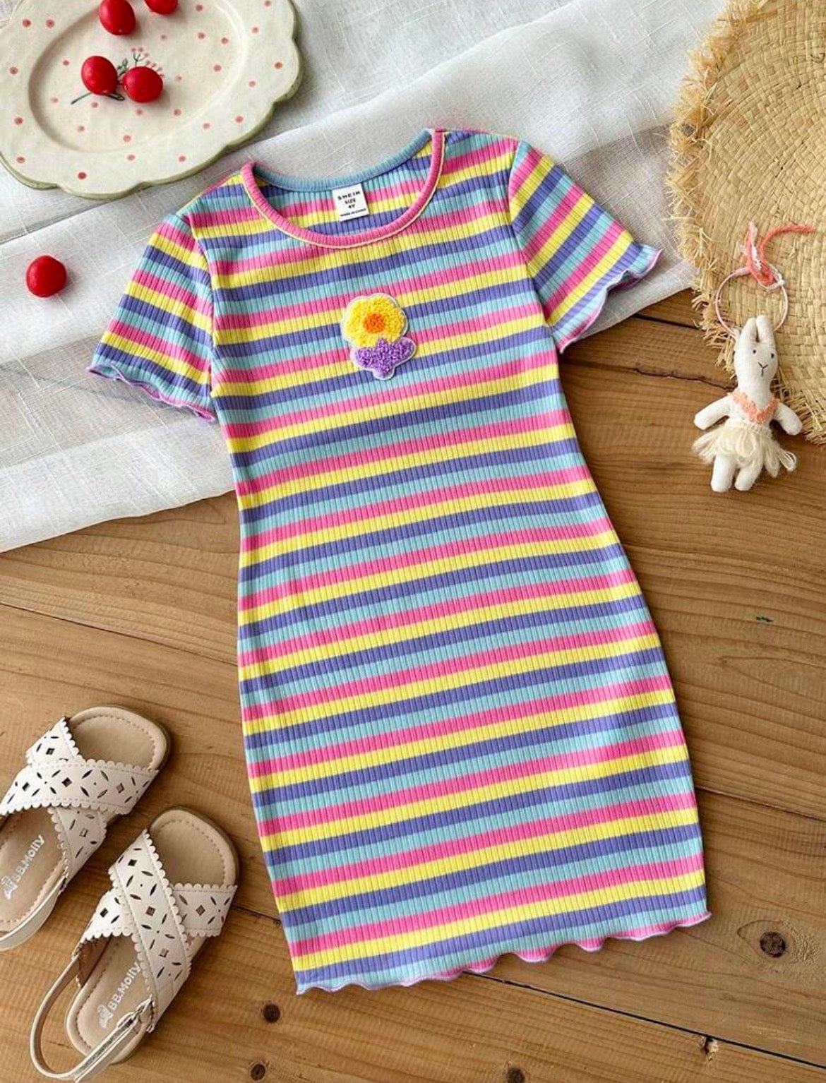 Knitted Striped Round Neck 3D Floral Casual Dress
