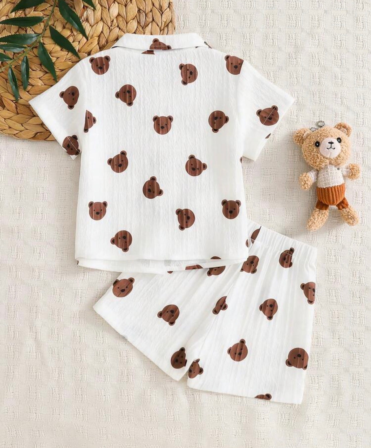 2pcs/Set Bear Pattern Collared Shirt Top + Elastic Waist Shorts,