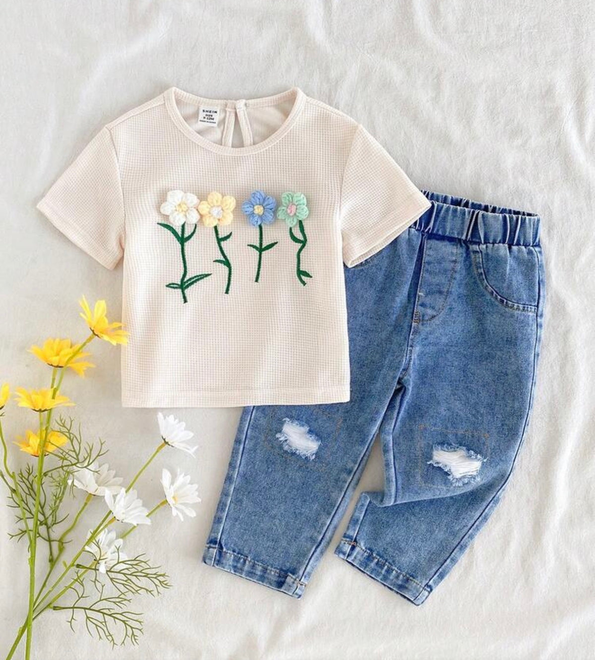 Floral Decor Round Neck Short Sleeve Top And Long Pants
