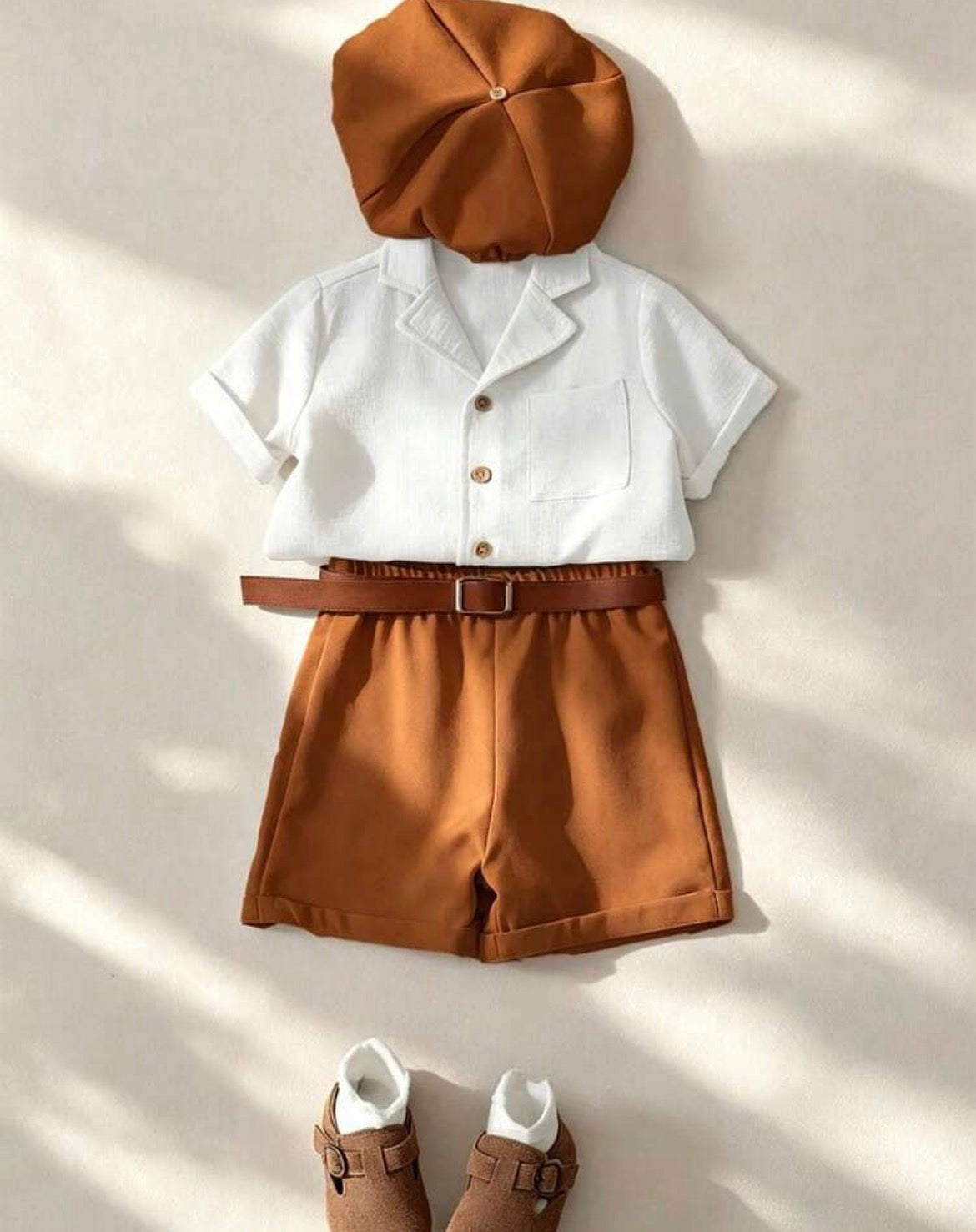 White Short Sleeve Polo Shirt,Regular Shorts,Hat