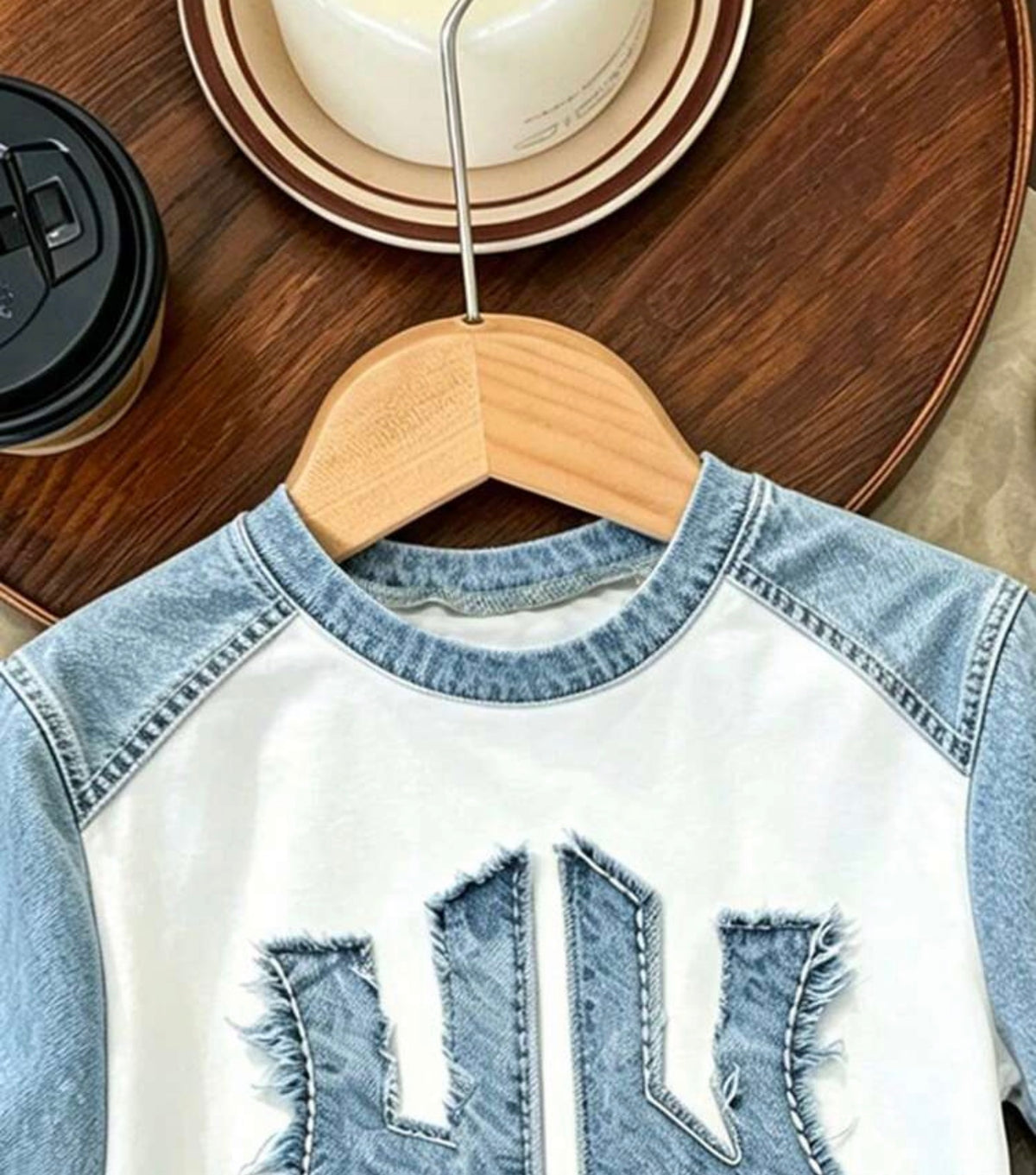 Personalized Letter Print Fashion T-Shirt And Sports Shorts Set,