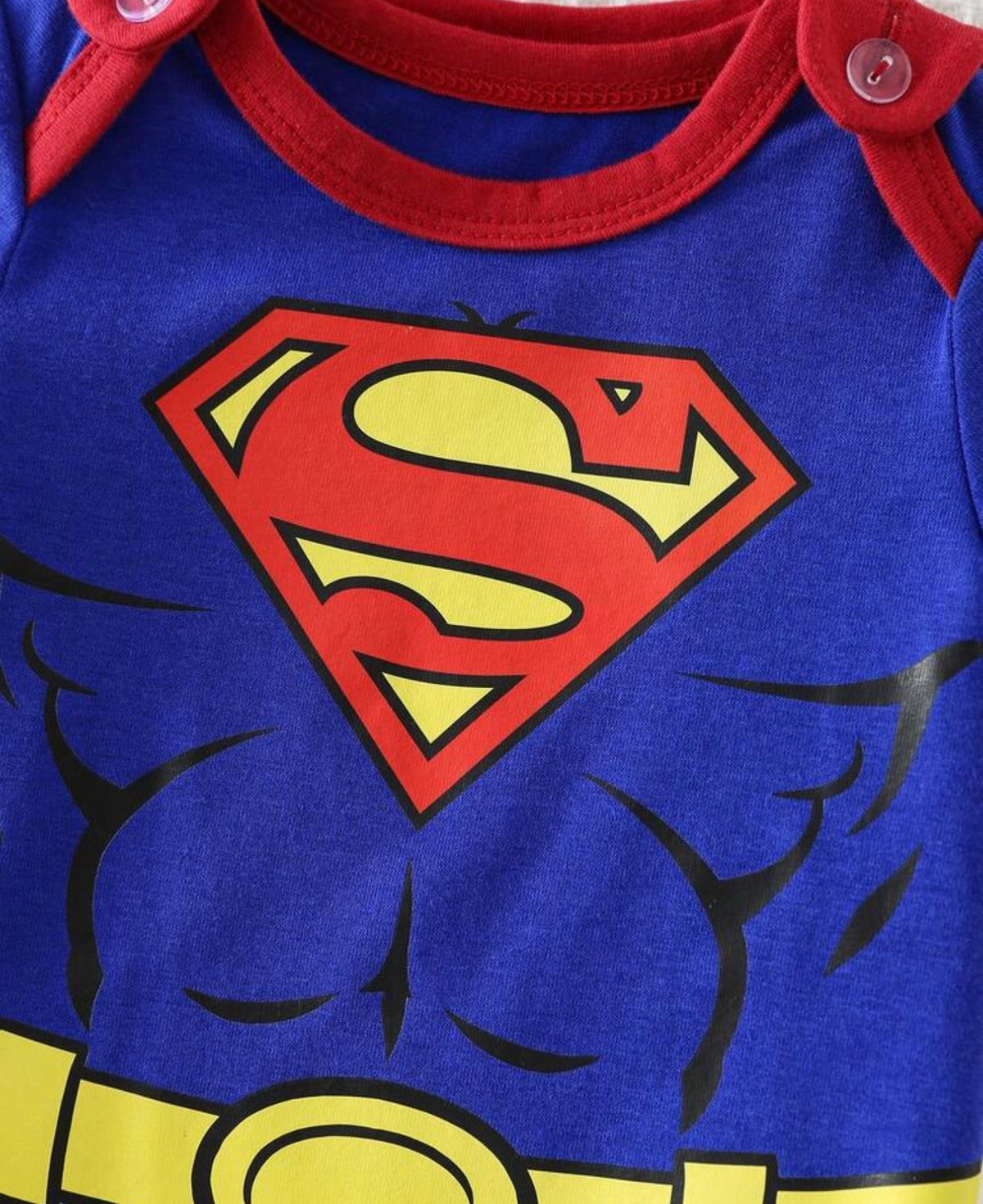 2pcs Set: Superhero Pattern Contrast Color Soft Knit Romper Shawl