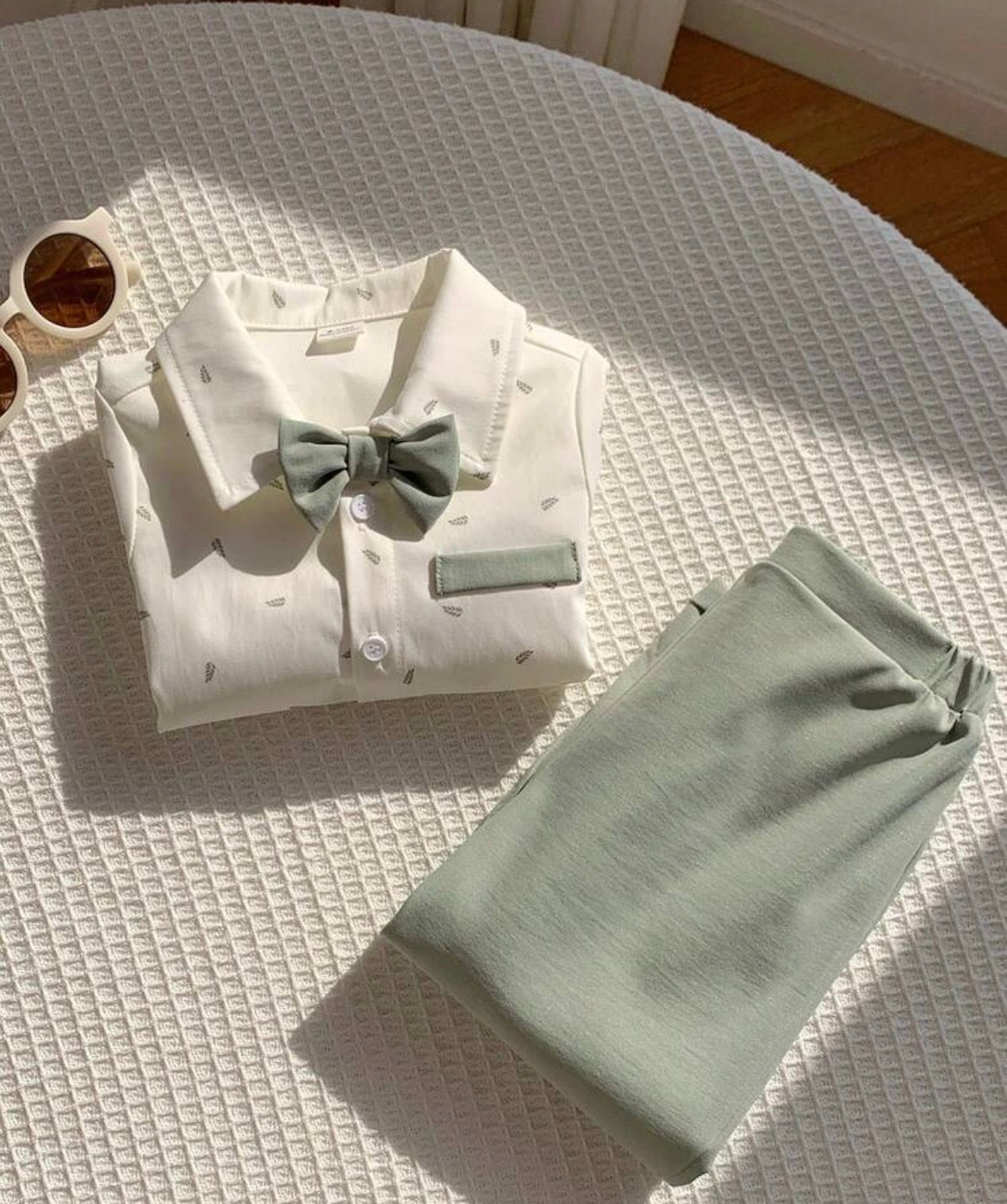Floral Print White Long Sleeve Shirt And Green Pants Set